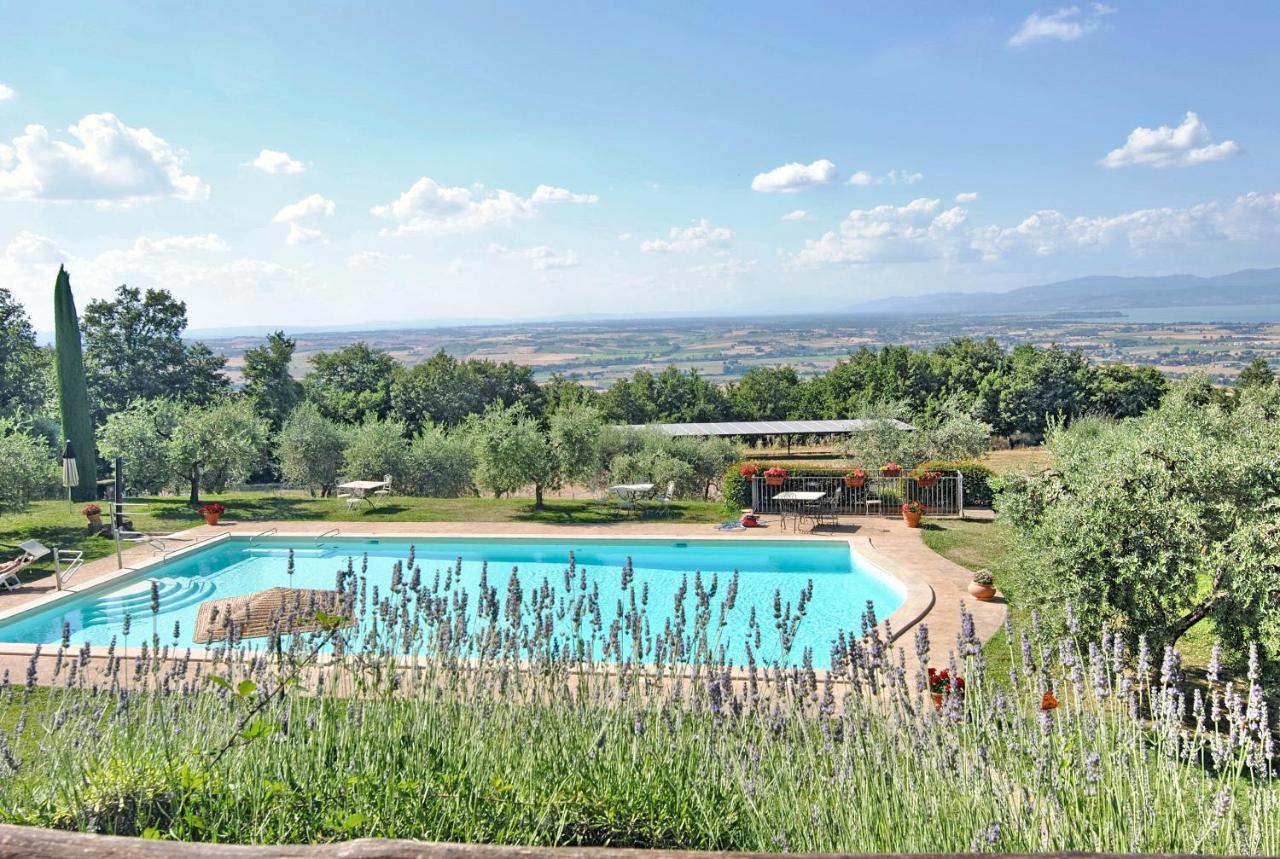 Agriturismo I Frati Пачиано Экстерьер фото