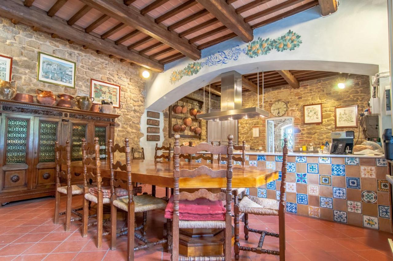 Agriturismo I Frati Пачиано Экстерьер фото