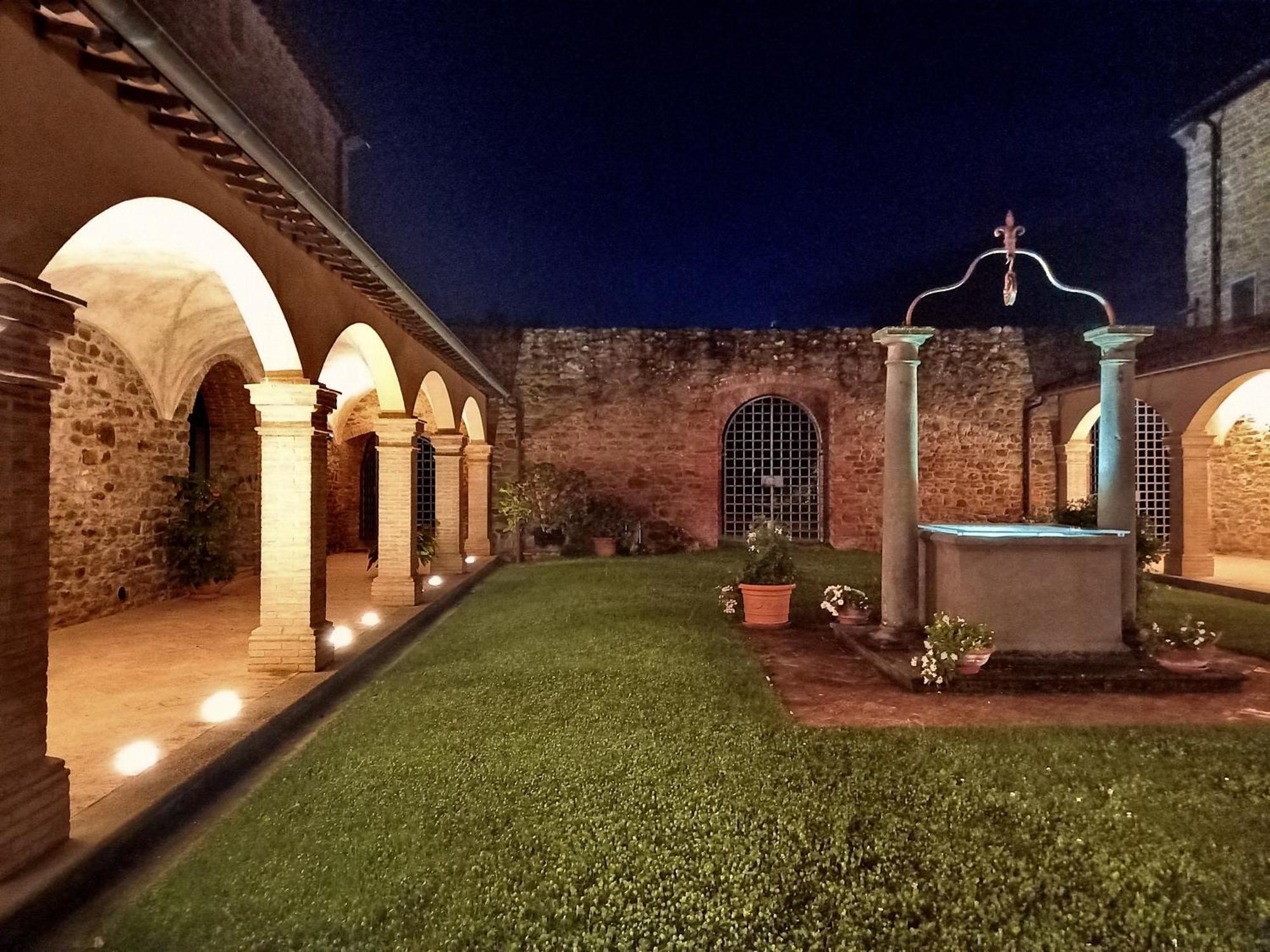 Agriturismo I Frati Пачиано Экстерьер фото