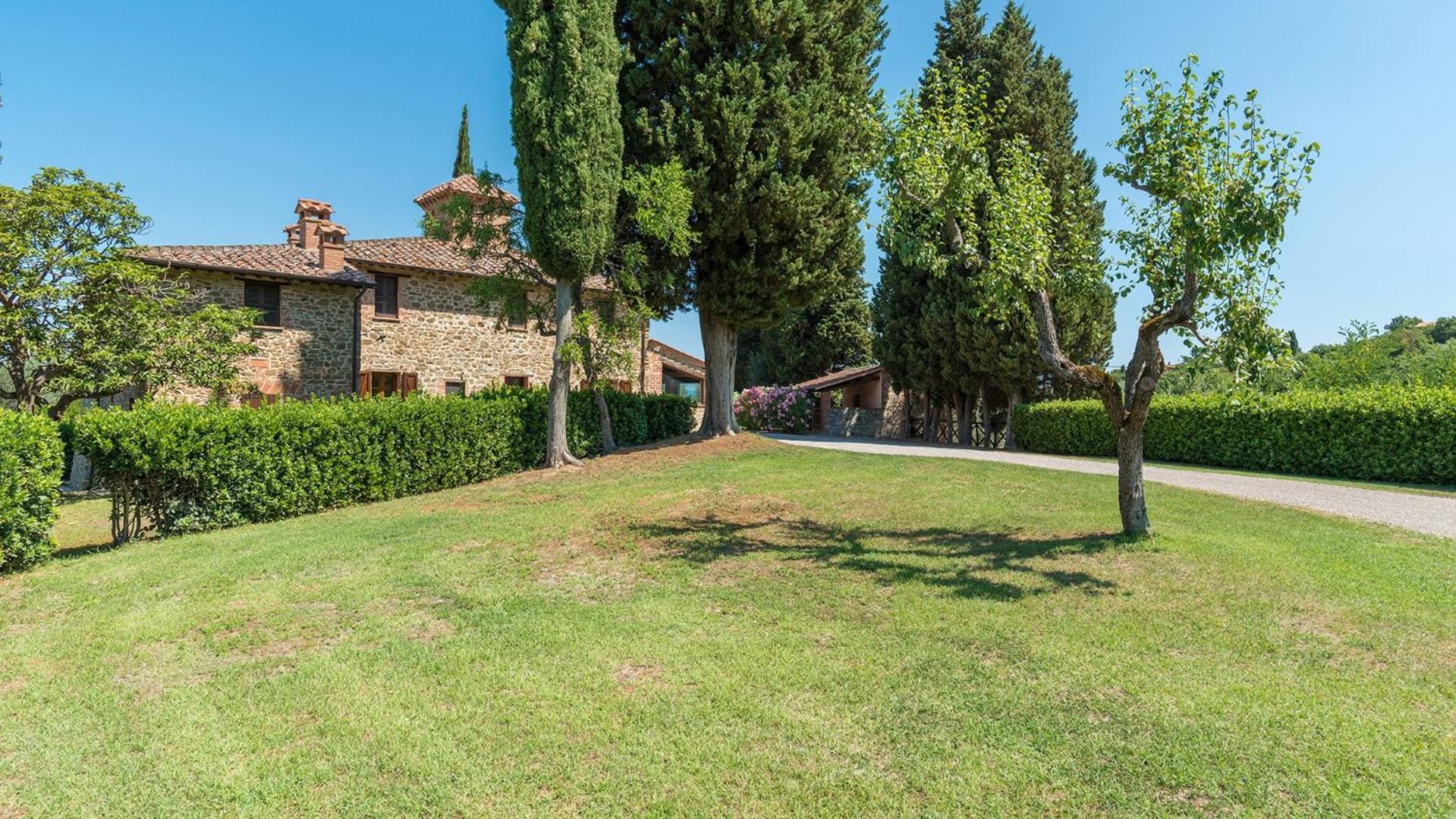 Agriturismo I Frati Пачиано Номер фото